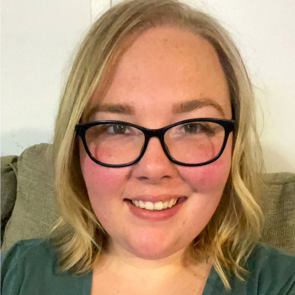 Meet your Posher, Mackenzie